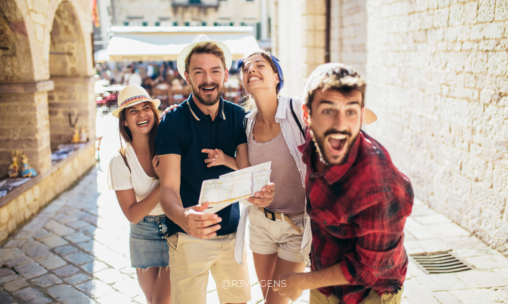 Turistas pelo mundo